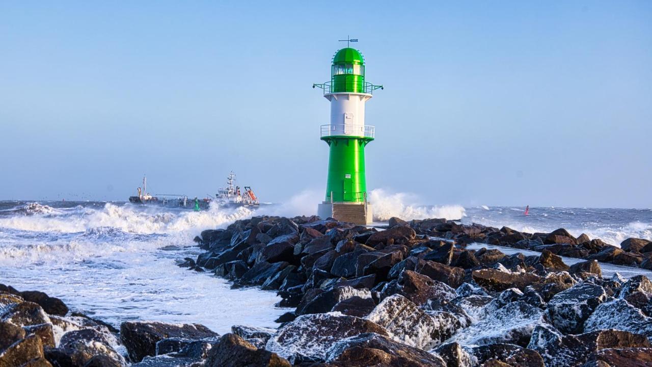 Appartamento Haus Der Kurzen Wege Rostock Esterno foto